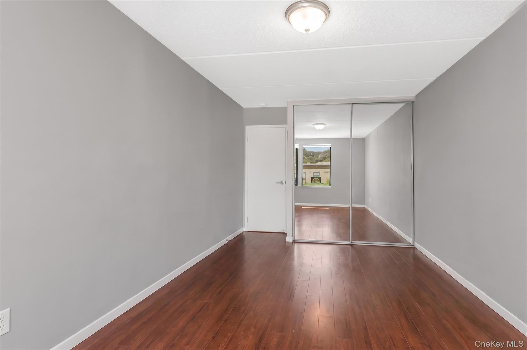 1155 Warburton Avenue, Unit 5A photo 14