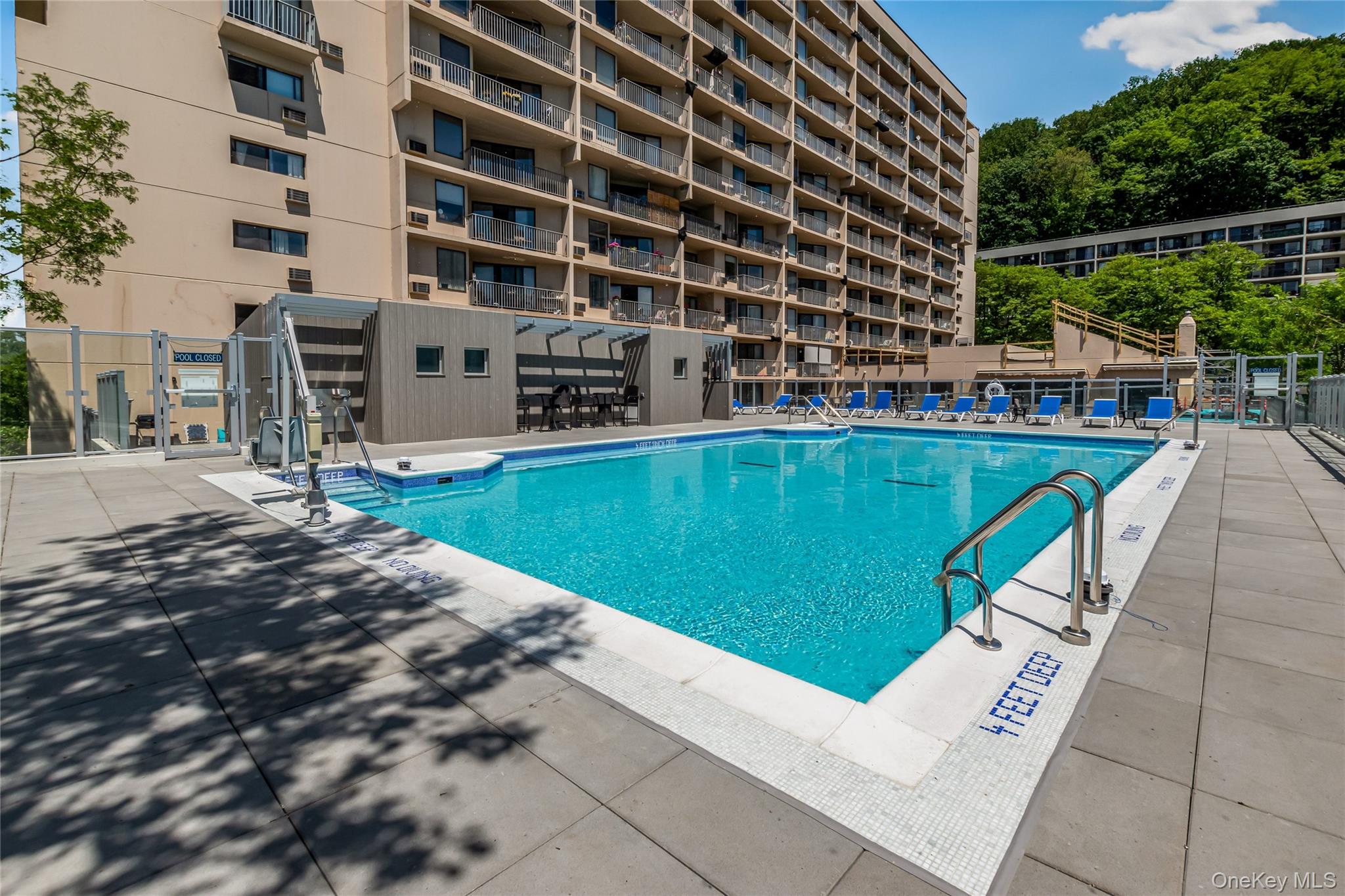1155 Warburton Avenue, Unit 5A photo 20