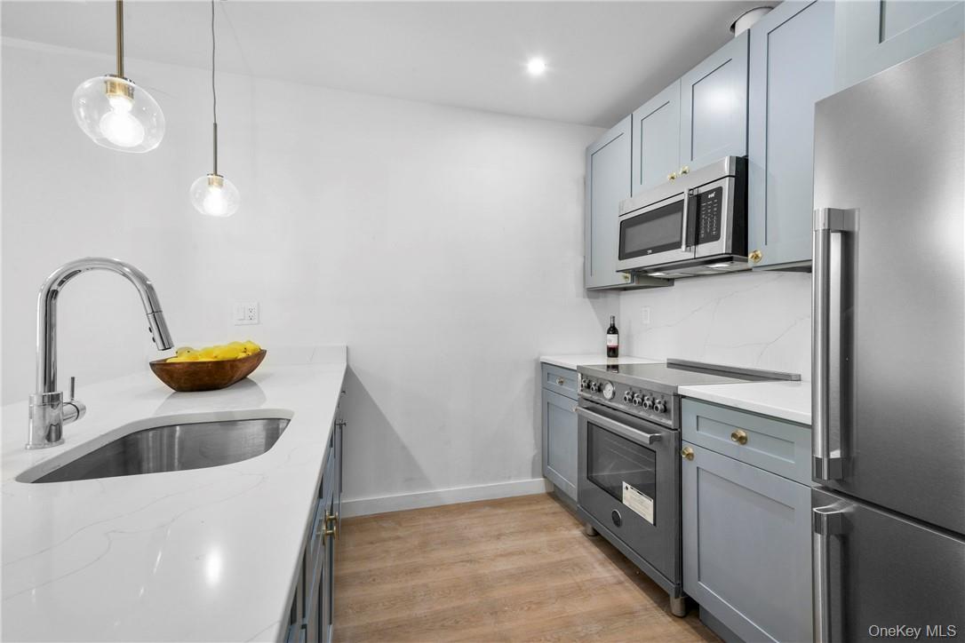 139 Fifth Avenue, Unit 4f photo 6