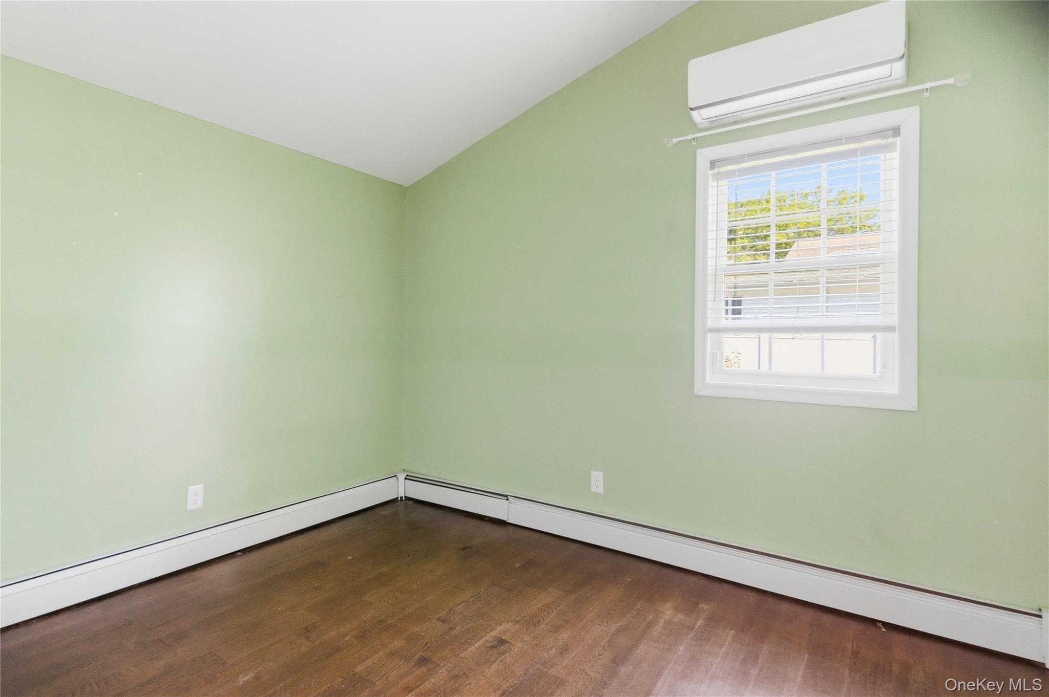 91 Spruce Avenue – For Sale photo 12