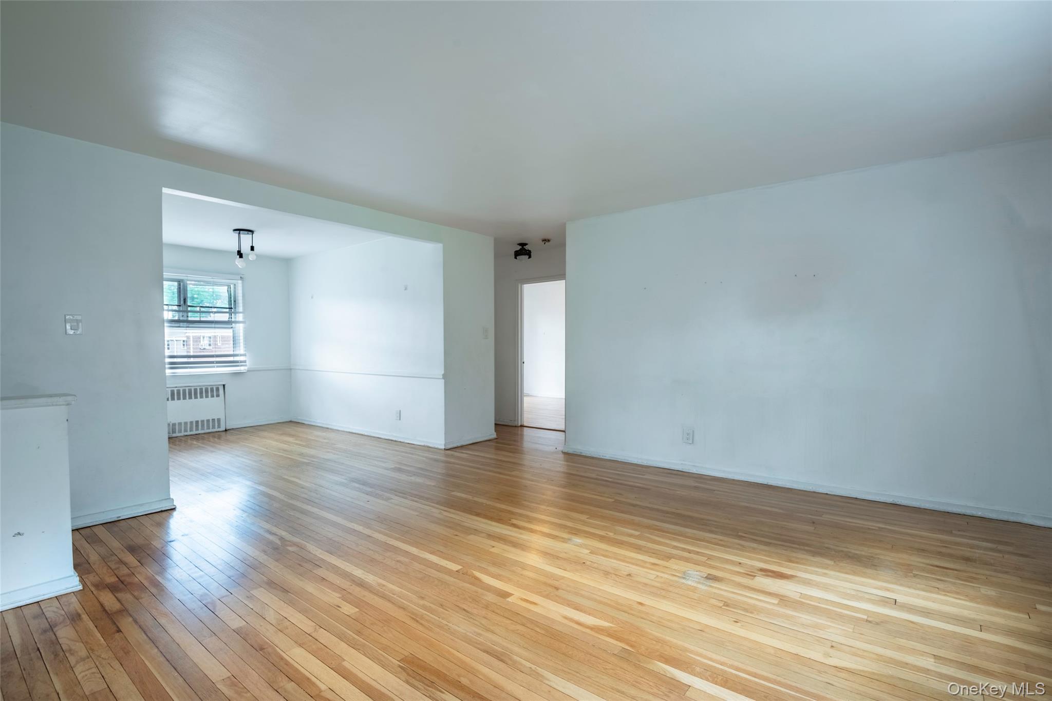 225-24 Manor Road, Unit 814 photo 14