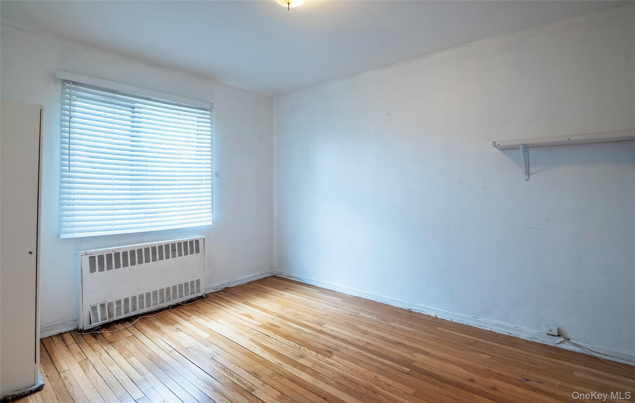 225-24 Manor Road, Unit 814 photo 12