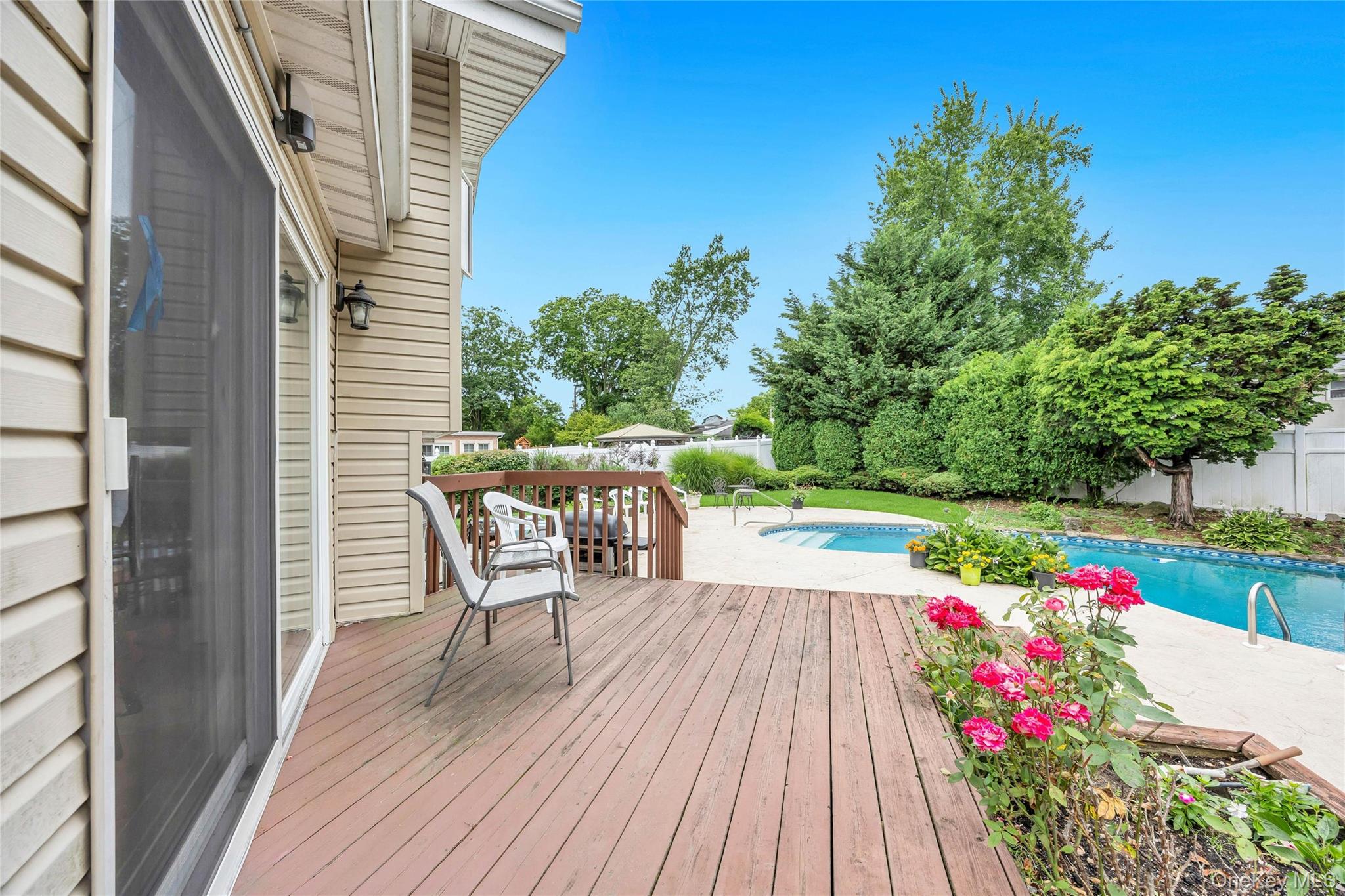 49 Village Drive – For Sale photo 27