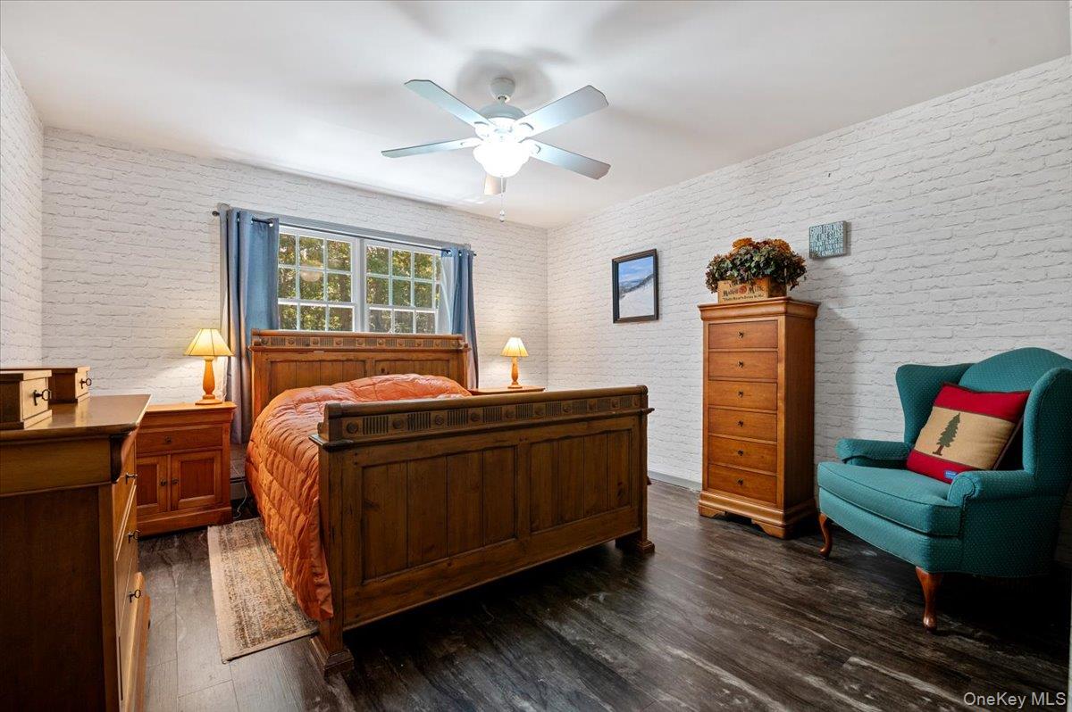 1040 Washington Avenue – For Sale photo 31