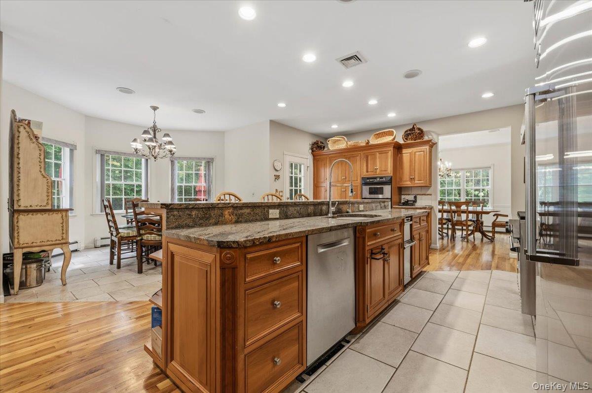 1040 Washington Avenue – For Sale photo 19