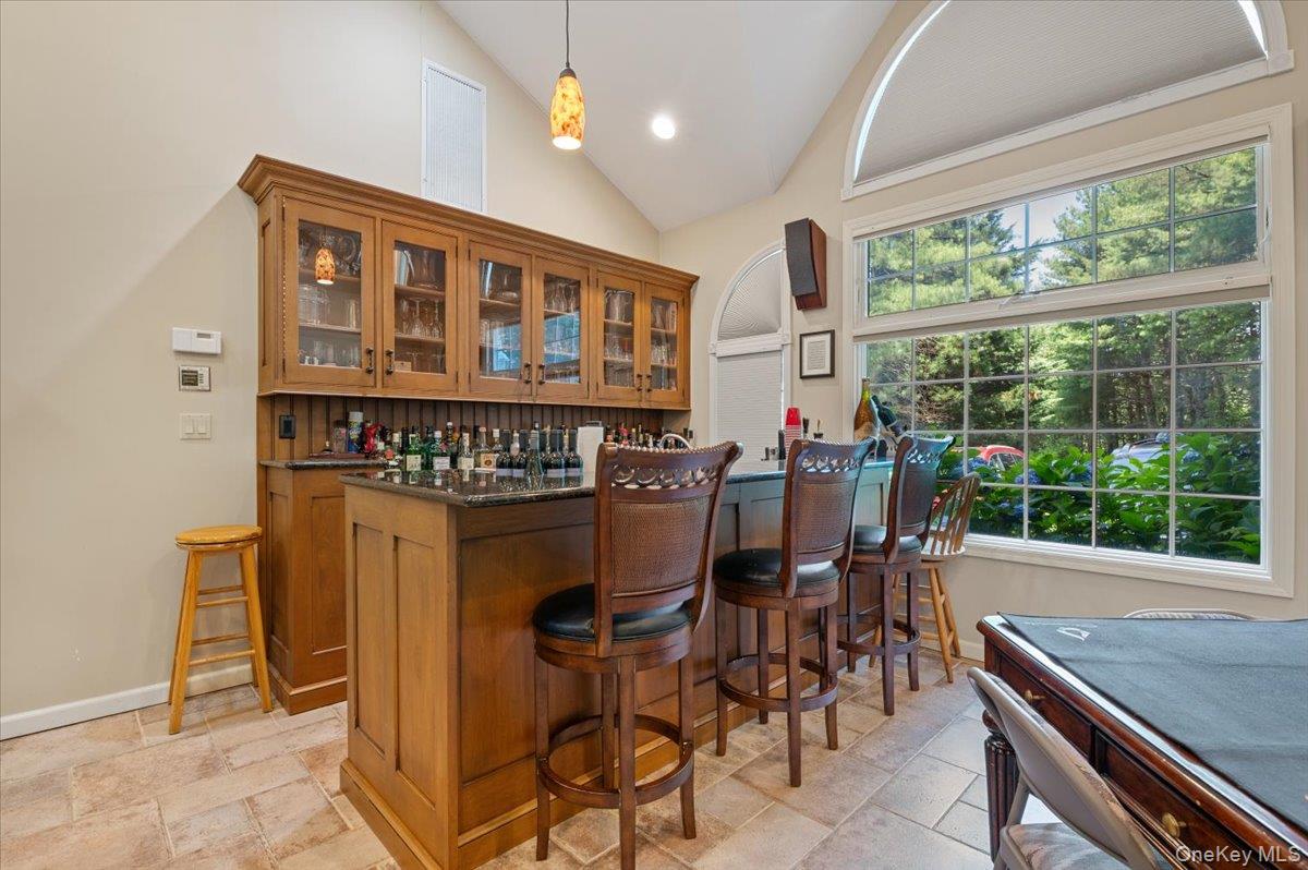 1040 Washington Avenue – For Sale photo 27