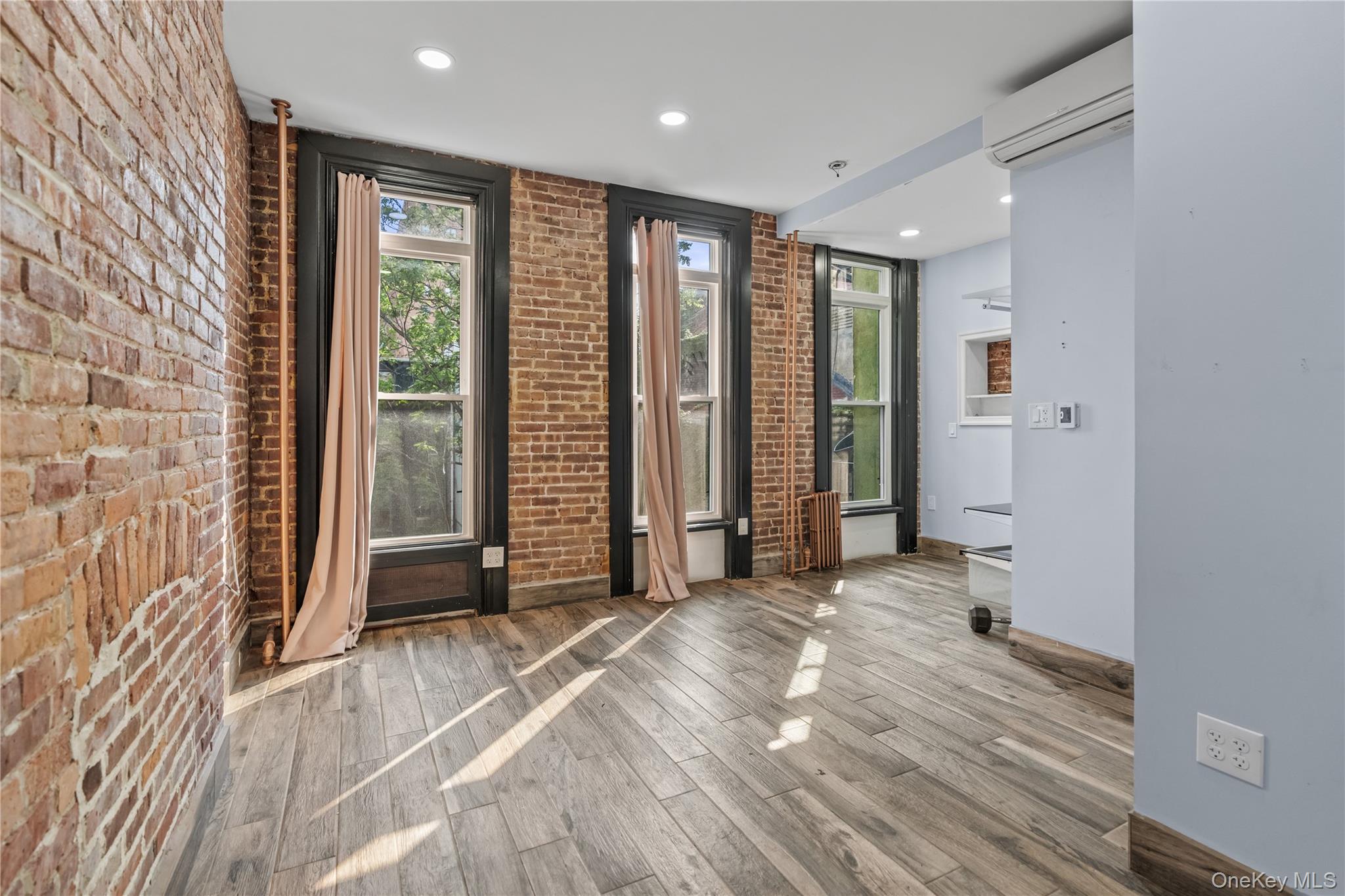 220 E 116th Street, Unit 3rd Floor photo 19