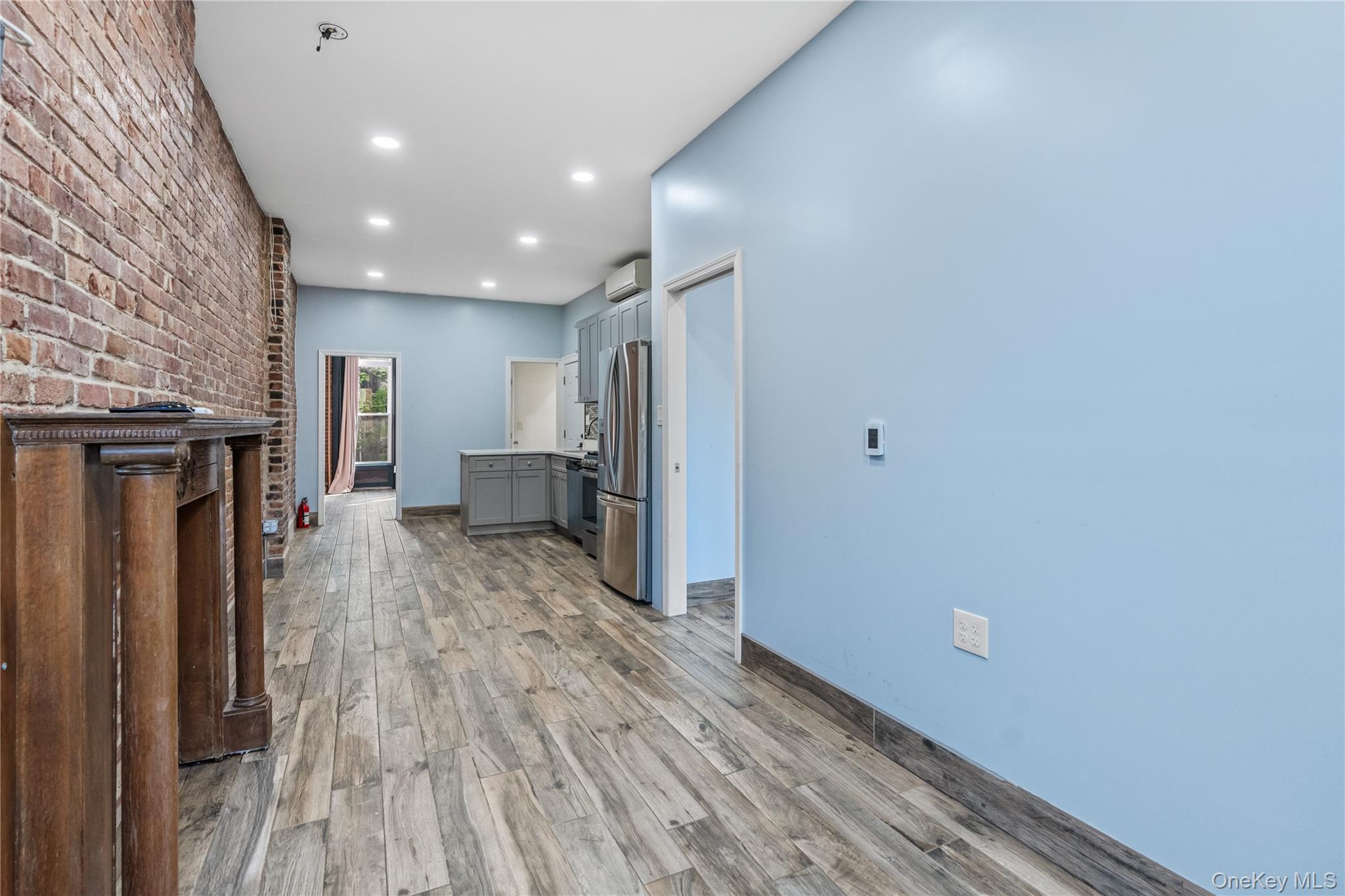 220 E 116th Street, Unit 3rd Floor photo 10