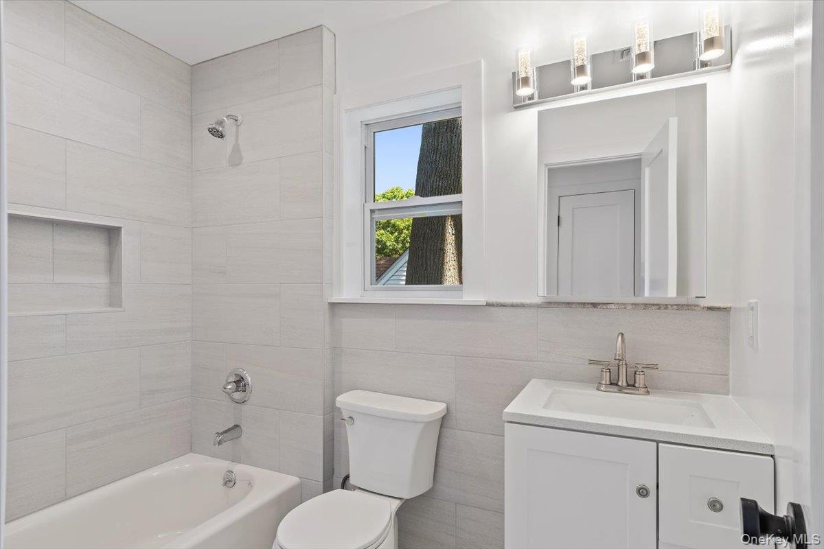 8 Elm Drive – For Sale photo 16