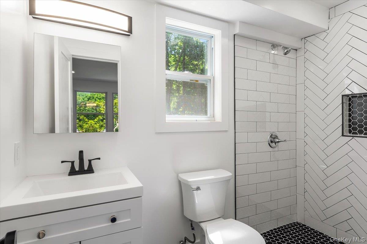 8 Elm Drive – For Sale photo 11
