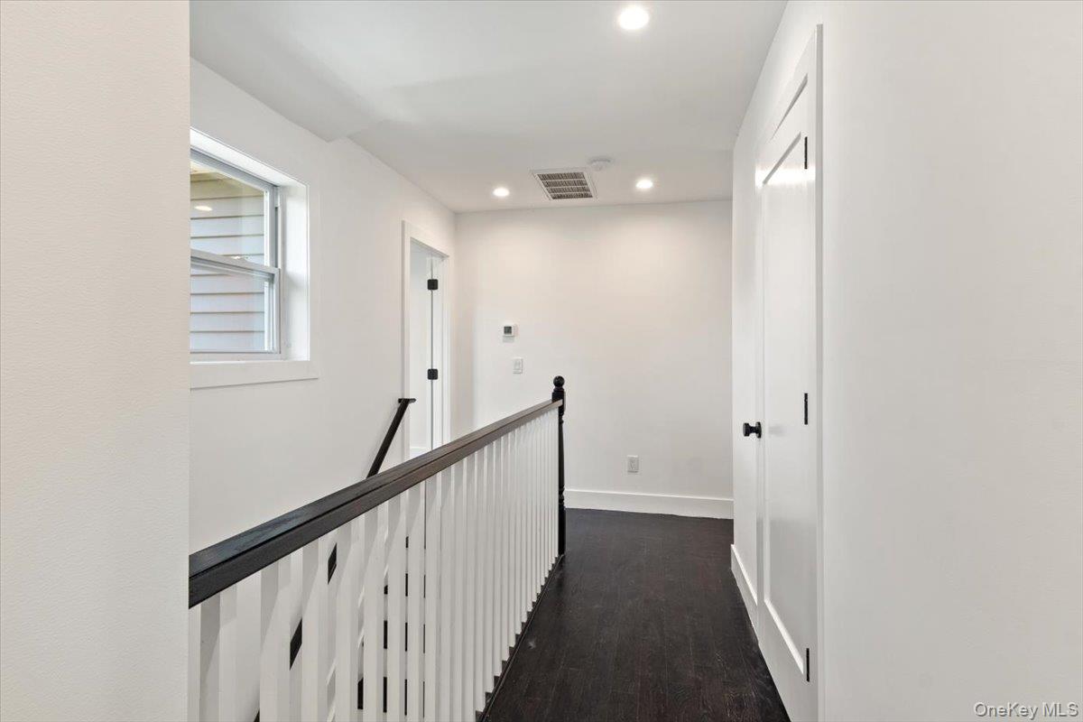 8 Elm Drive – For Sale photo 22