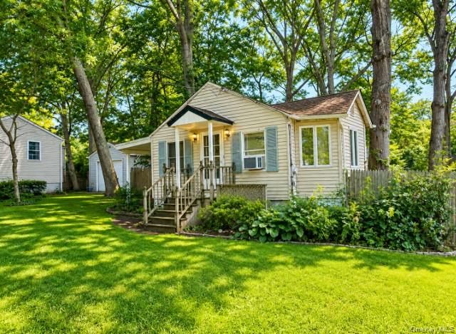 86 N Evergreen Drive – For Sale