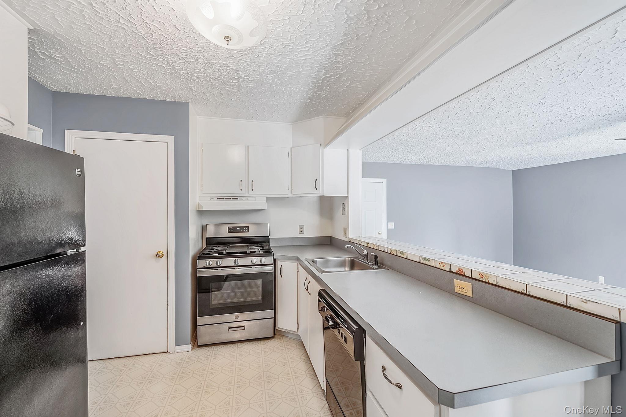 92 Parkhill Avenue – For Sale photo 14