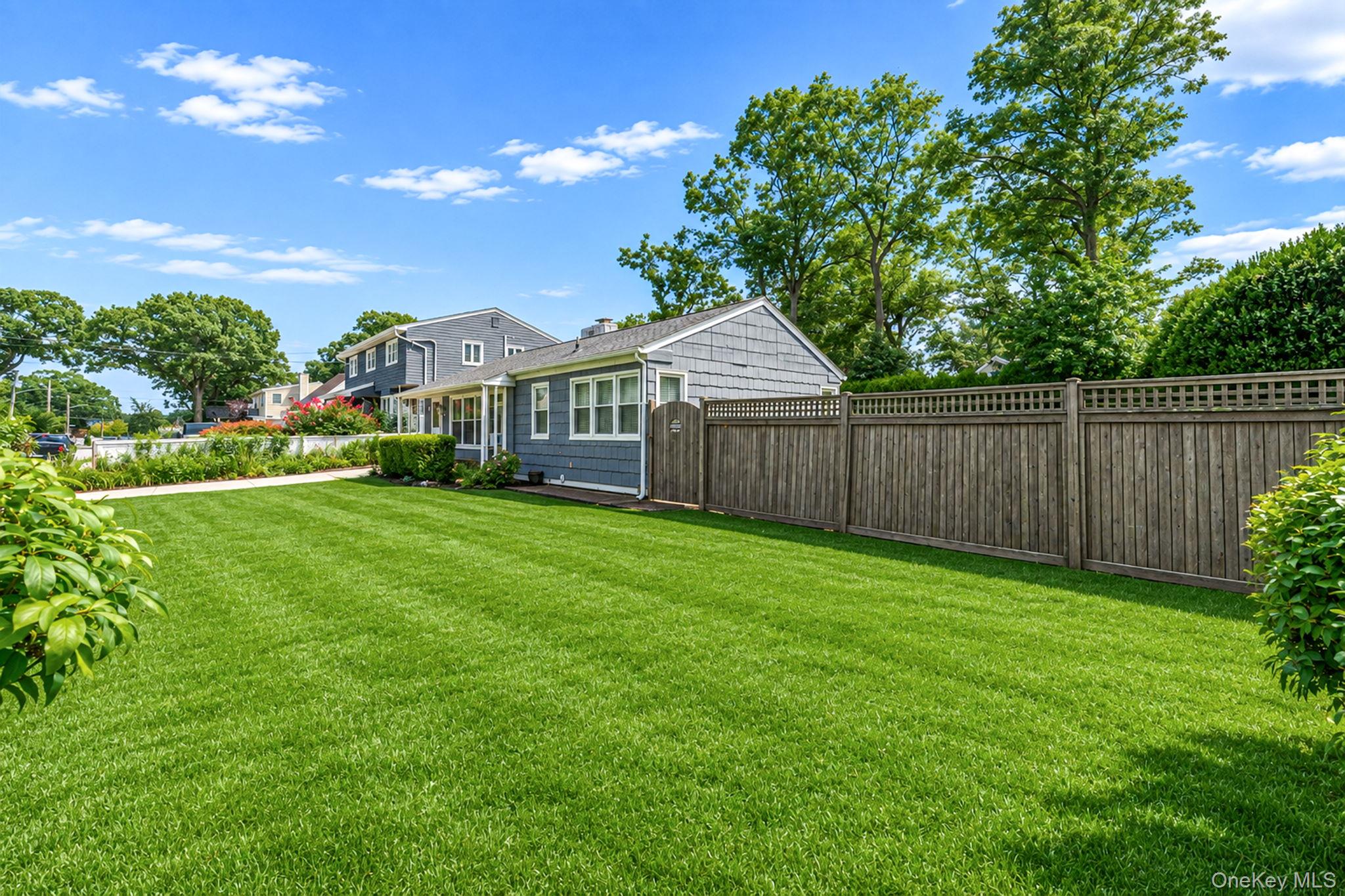 92 Parkhill Avenue – For Sale photo 3