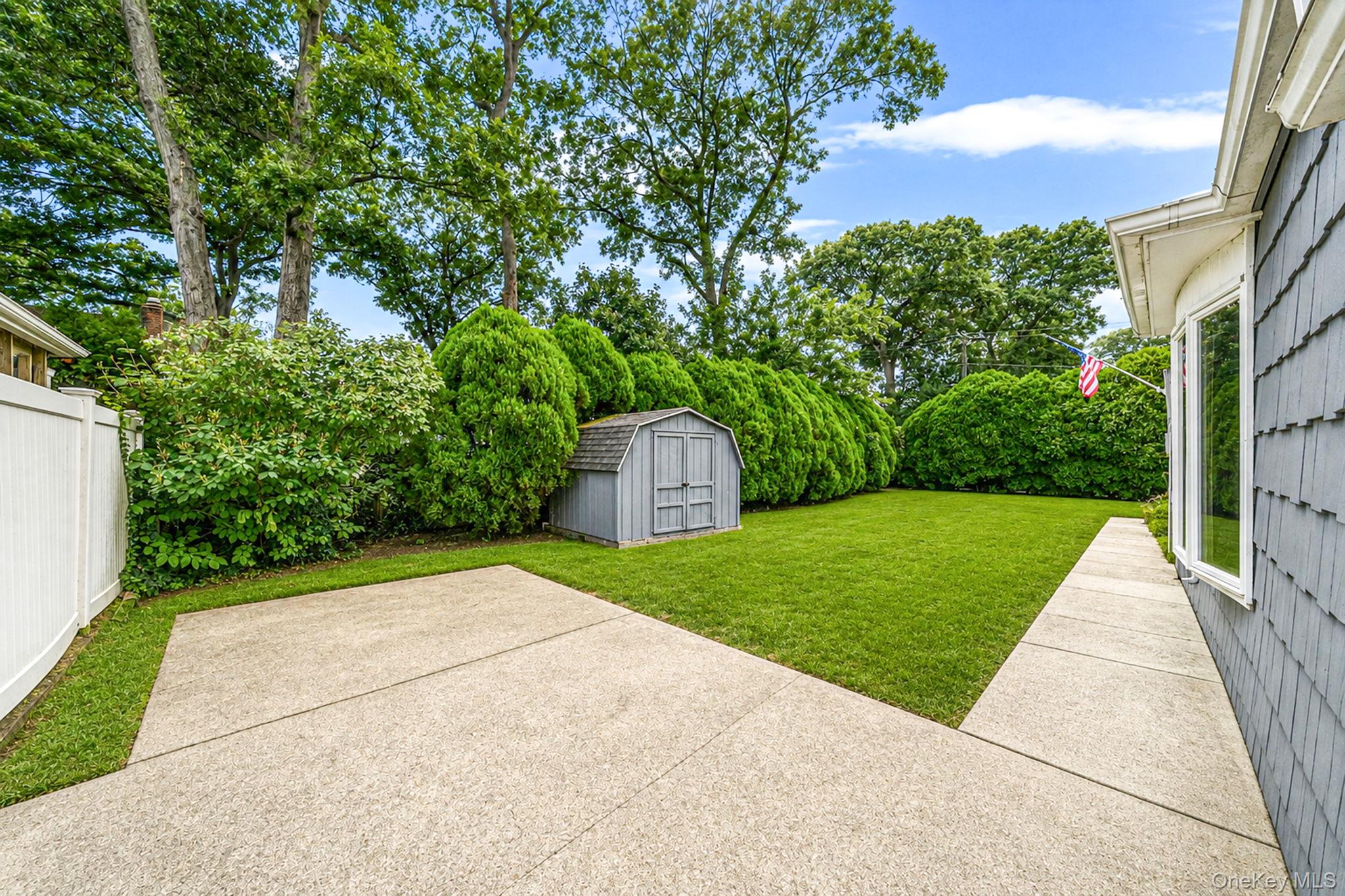 92 Parkhill Avenue – For Sale photo 32