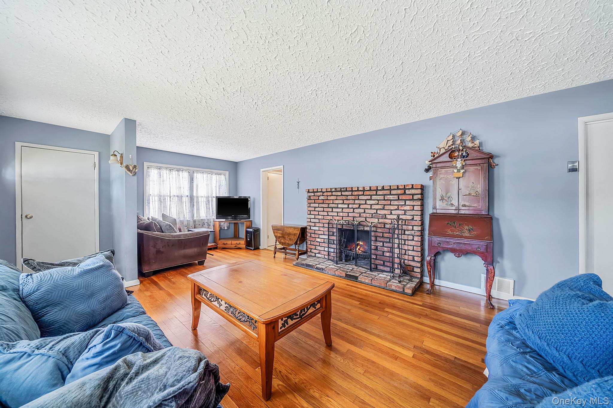 92 Parkhill Avenue – For Sale photo 6