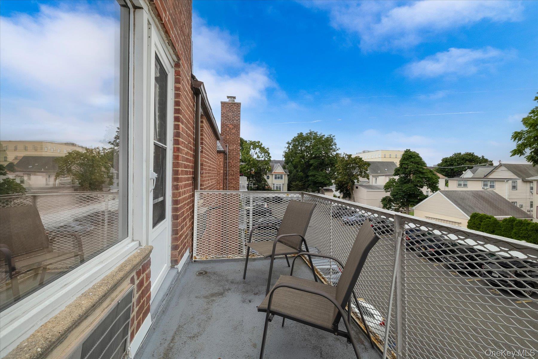120 Morris Avenue, Unit C9 photo 19