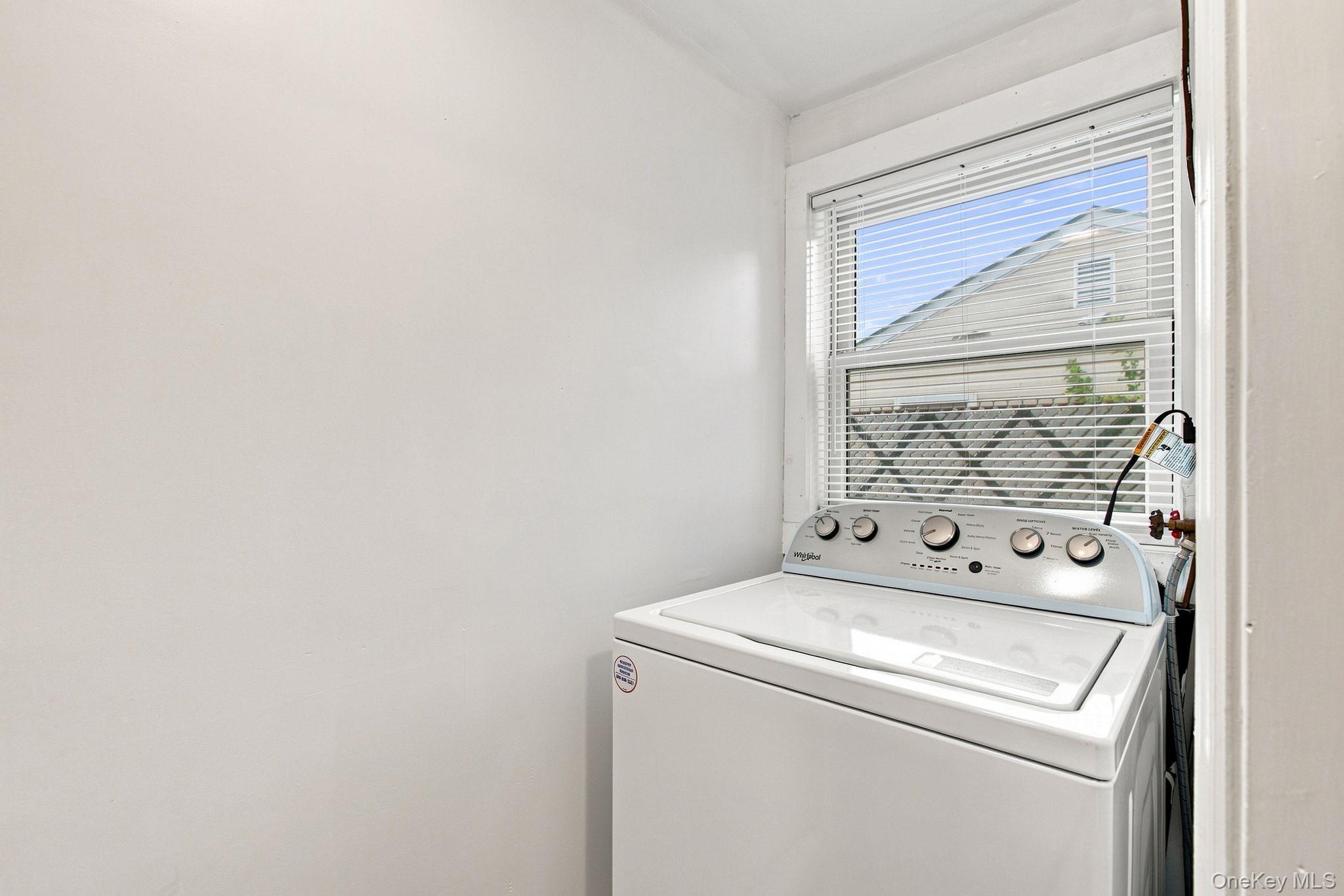 10 Kwiecinski Street – For Sale photo 22