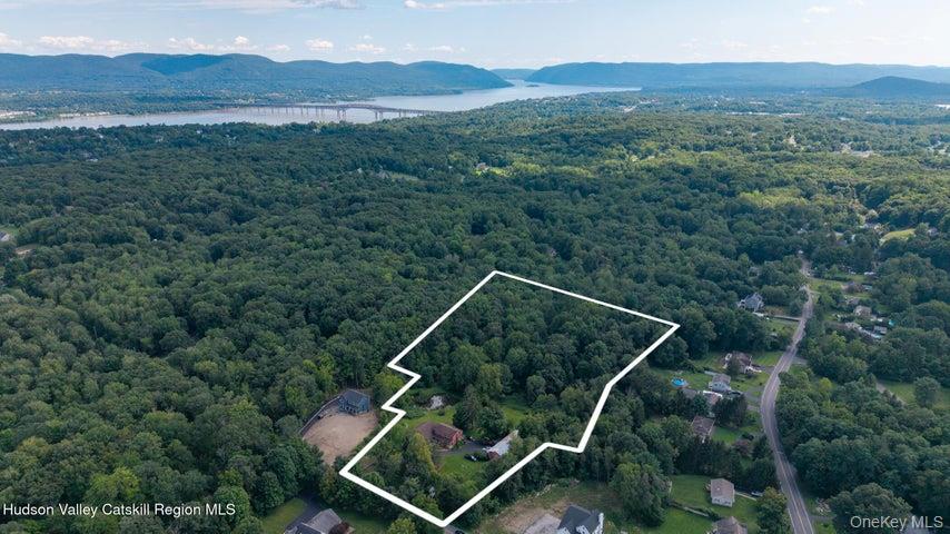 97 Leslie Road – For Sale photo 45