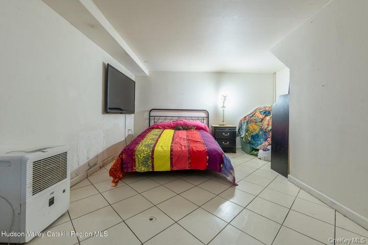 97 Leslie Road – For Sale photo 41