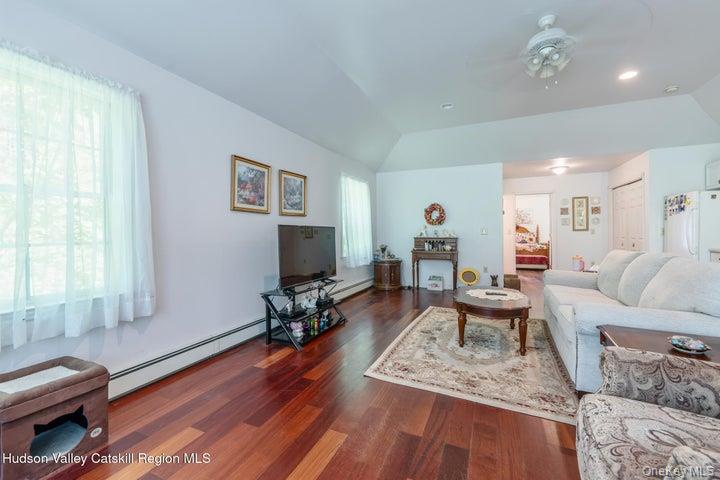 97 Leslie Road – For Sale photo 28