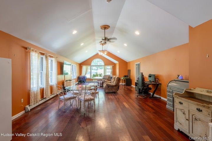 97 Leslie Road – For Sale photo 21