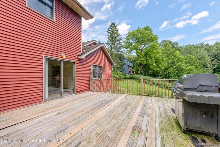 97 Leslie Road – For Sale photo 44