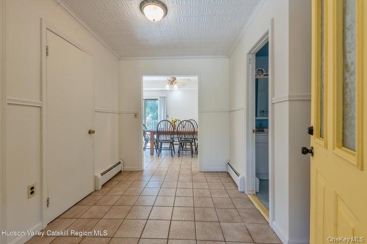 97 Leslie Road – For Sale photo 5