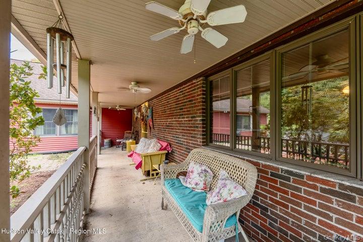 97 Leslie Road – For Sale photo 43