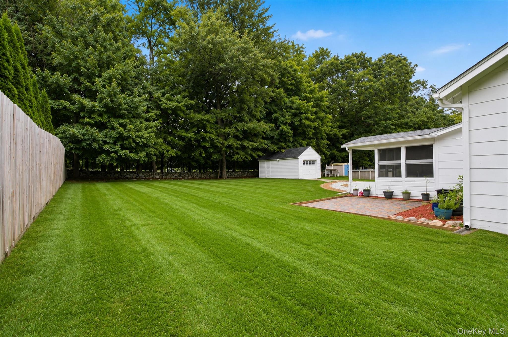 24 Round Lake Avenue – For Sale photo 24