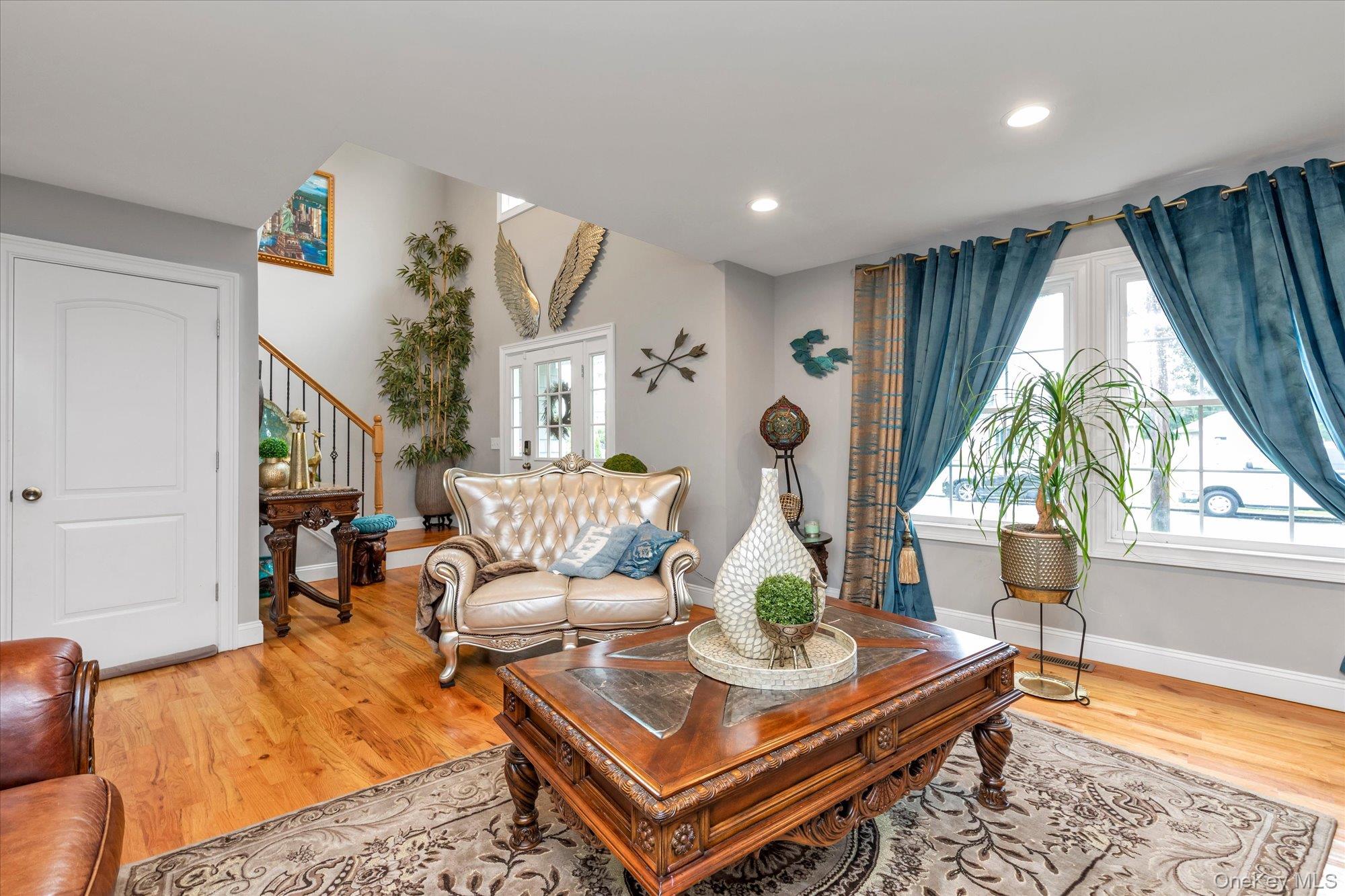 6 Belmont Court – For Sale photo 3