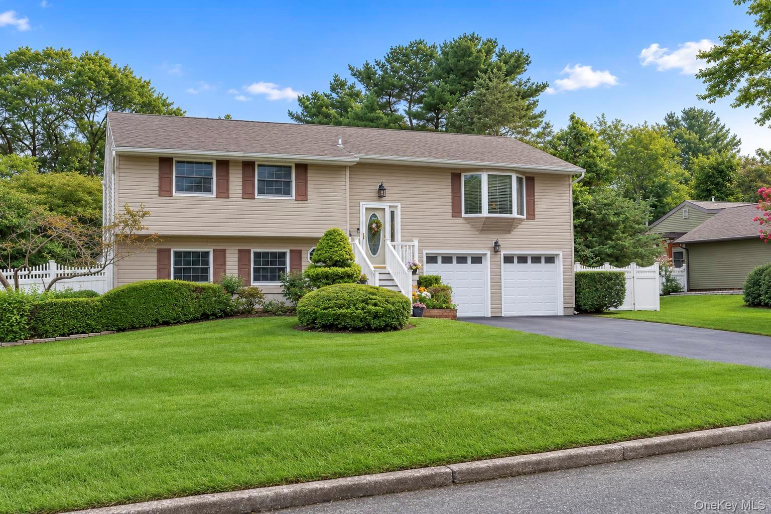 40 Nantucket Drive – For Sale photo 3