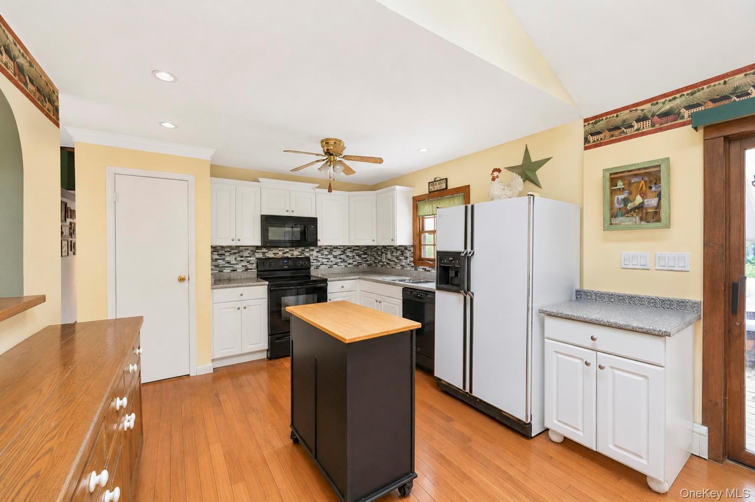 40 Nantucket Drive – For Sale photo 27