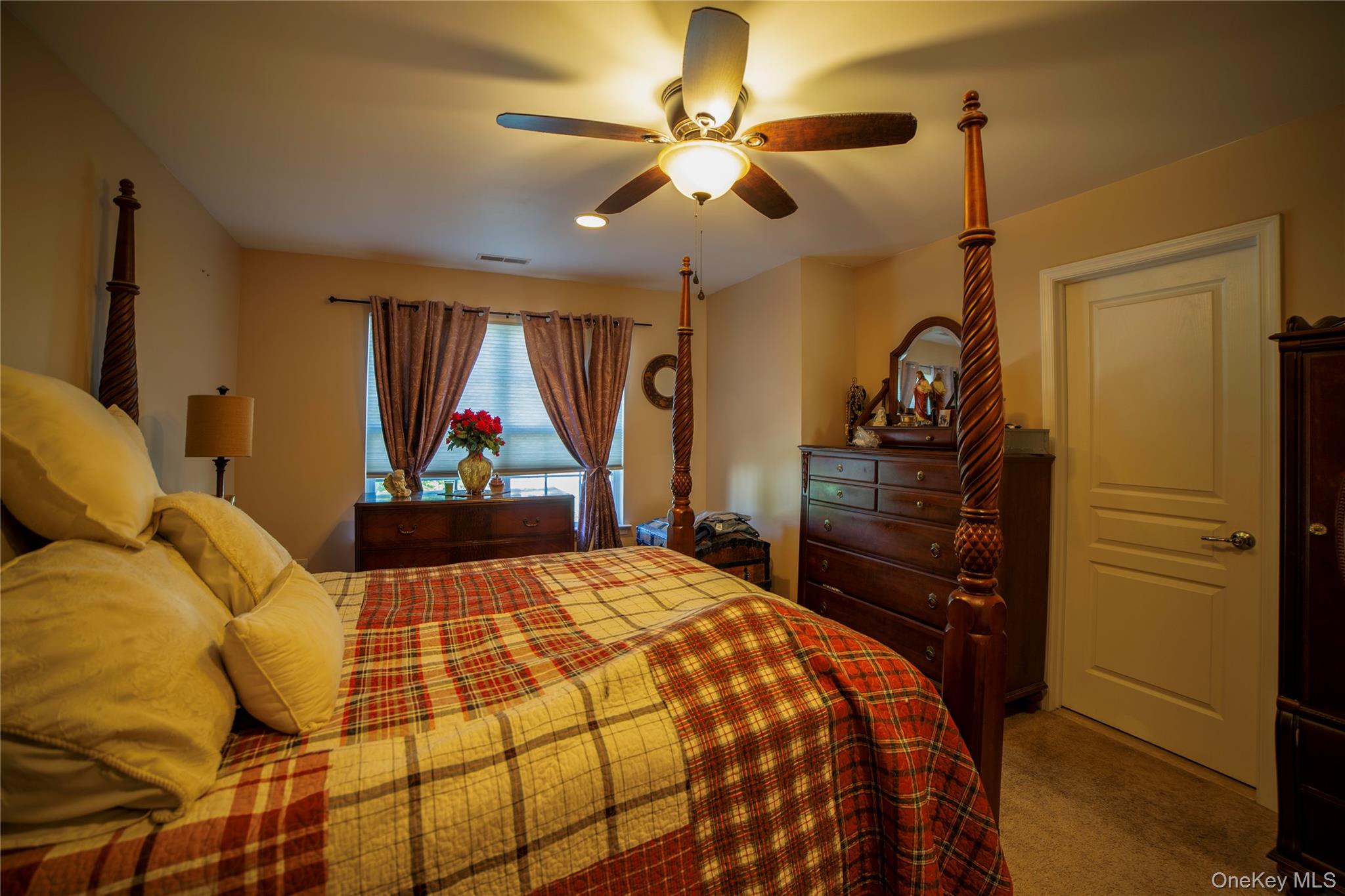 10 Bainbridge Place, Unit 704 photo 15