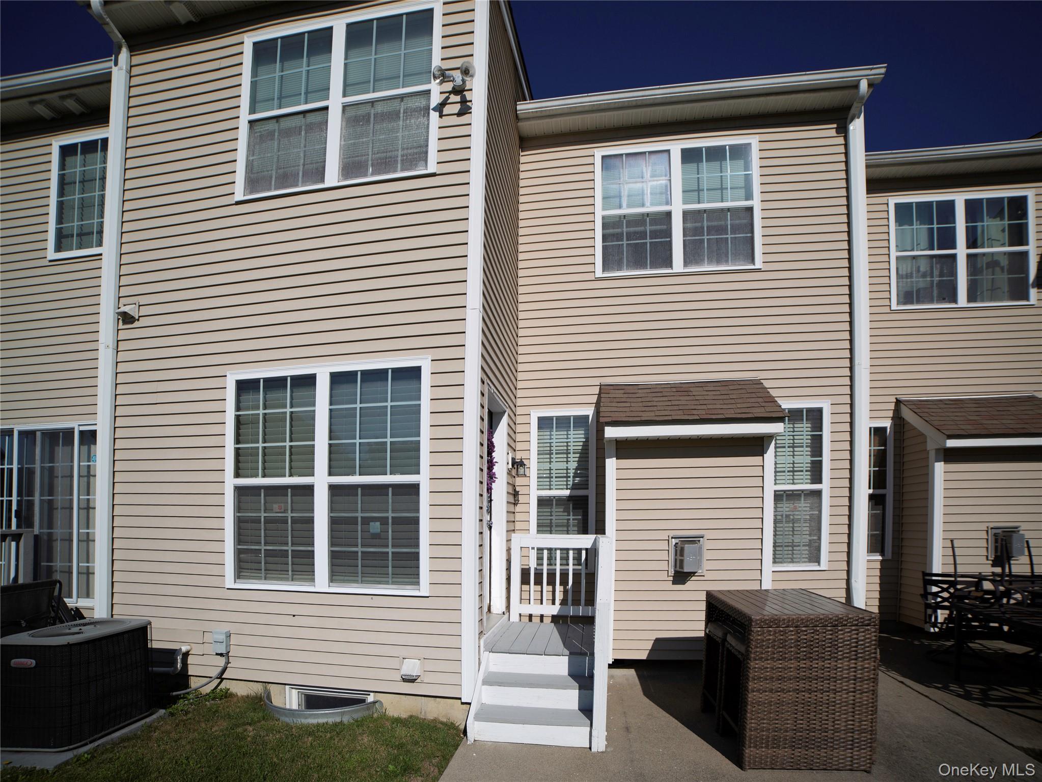 10 Bainbridge Place, Unit 704 photo 28