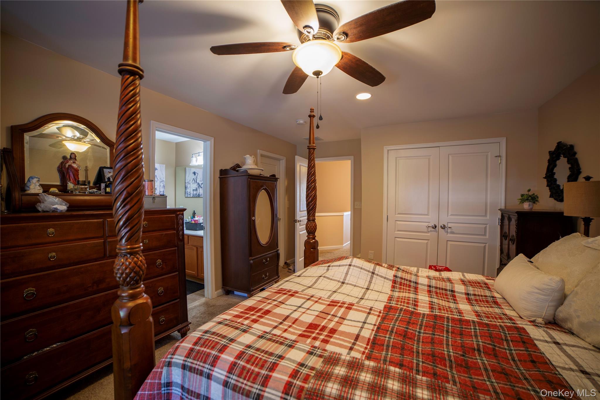10 Bainbridge Place, Unit 704 photo 16