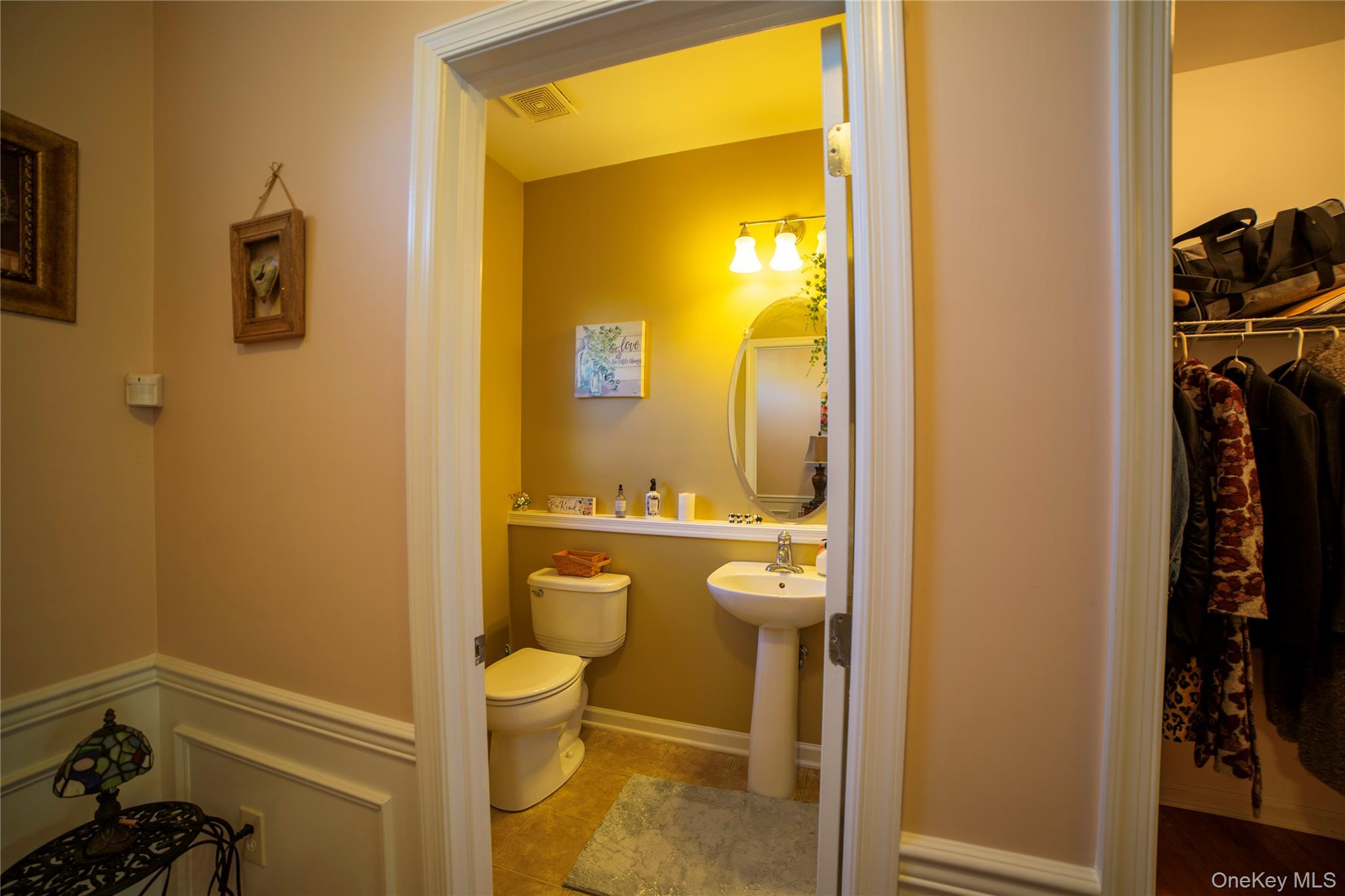 10 Bainbridge Place, Unit 704 photo 12