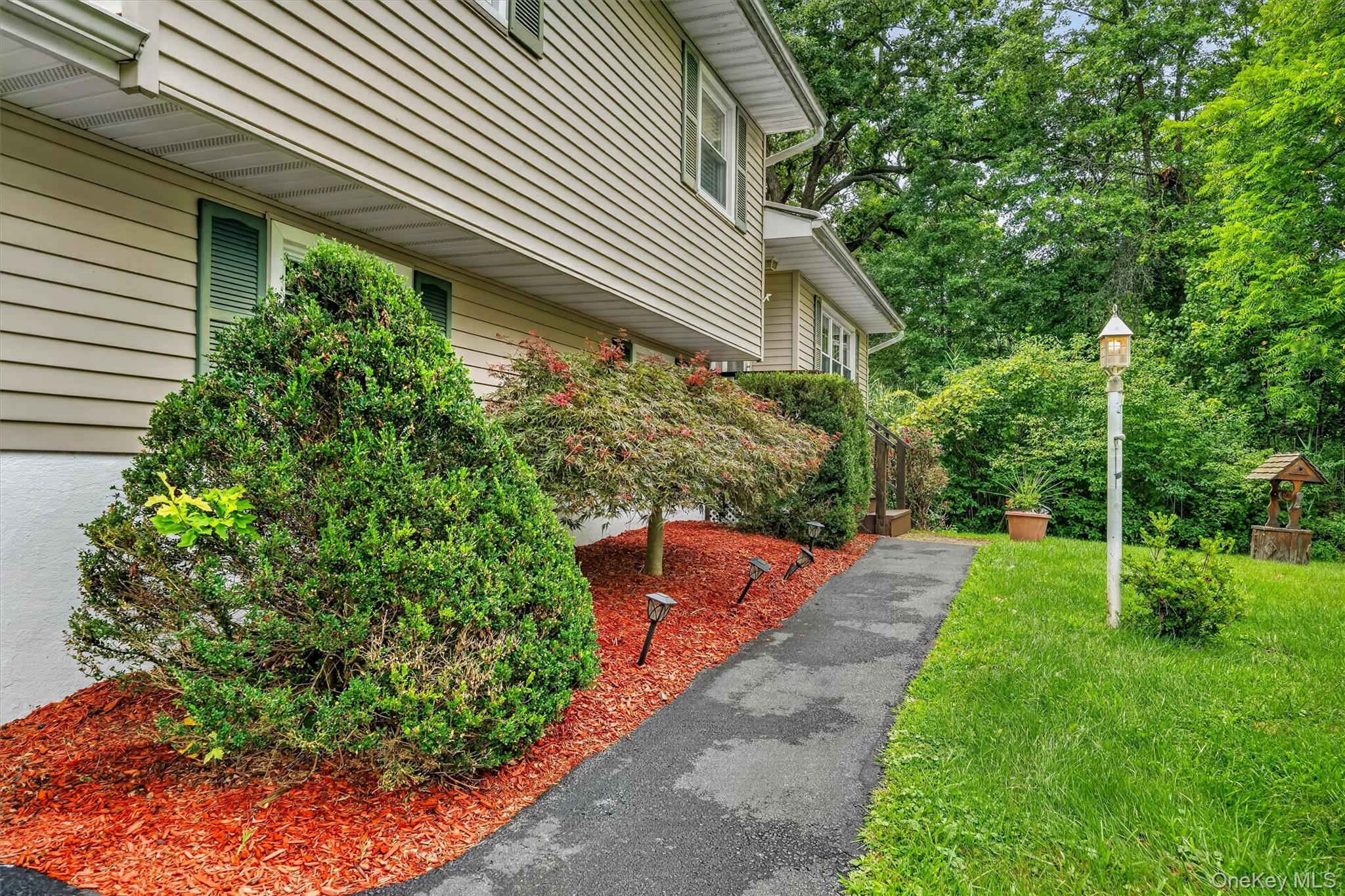 22 Elliott Place – For Sale photo 2