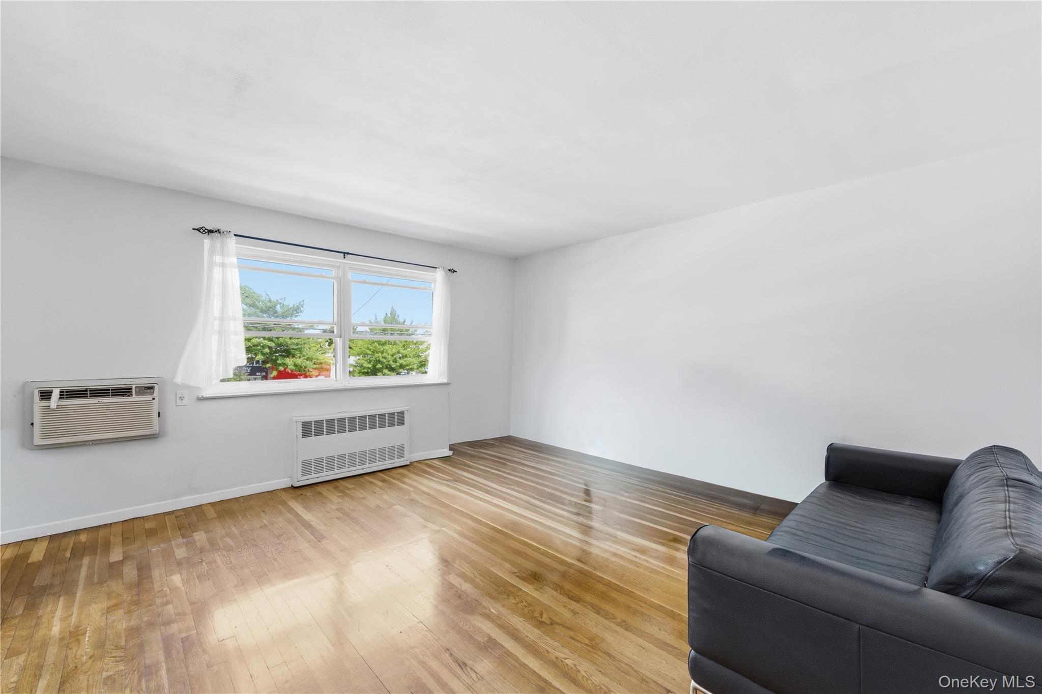 59-17 Kissena Boulevard, Unit 2FL