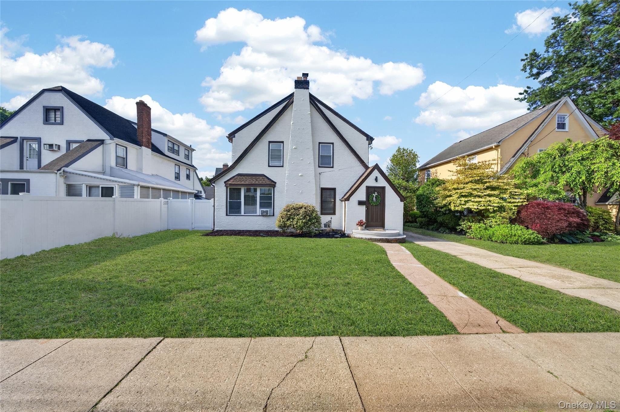 101 Argyle Road – For Sale photo 2