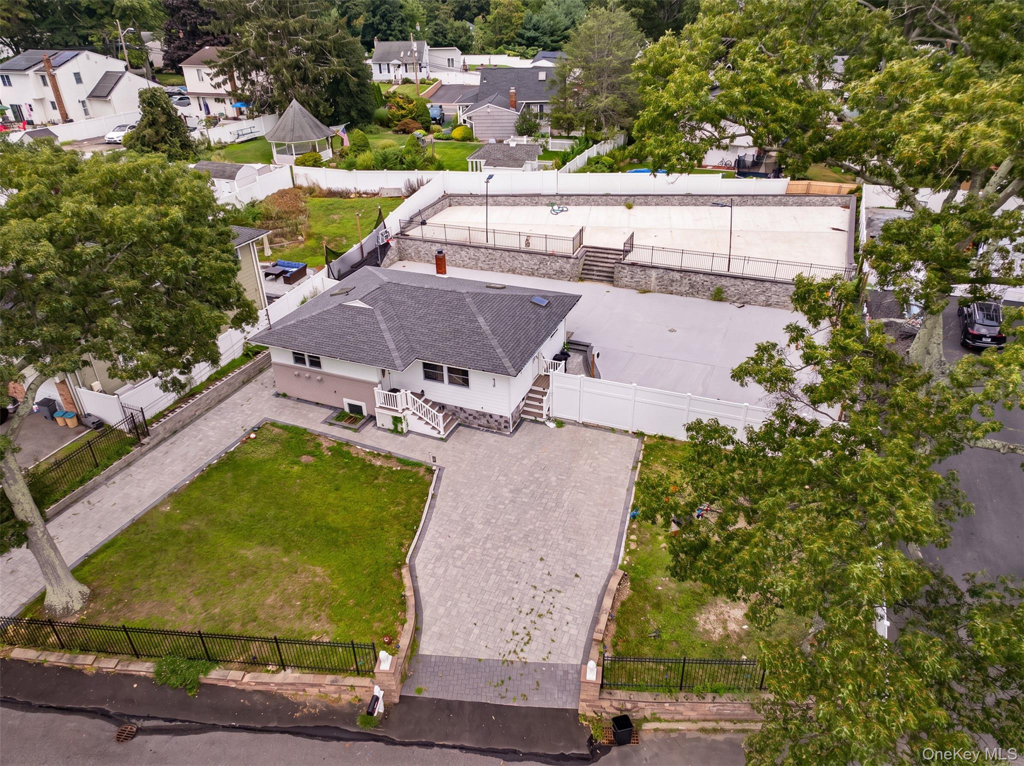 429 Ontario Street – For Sale photo 4