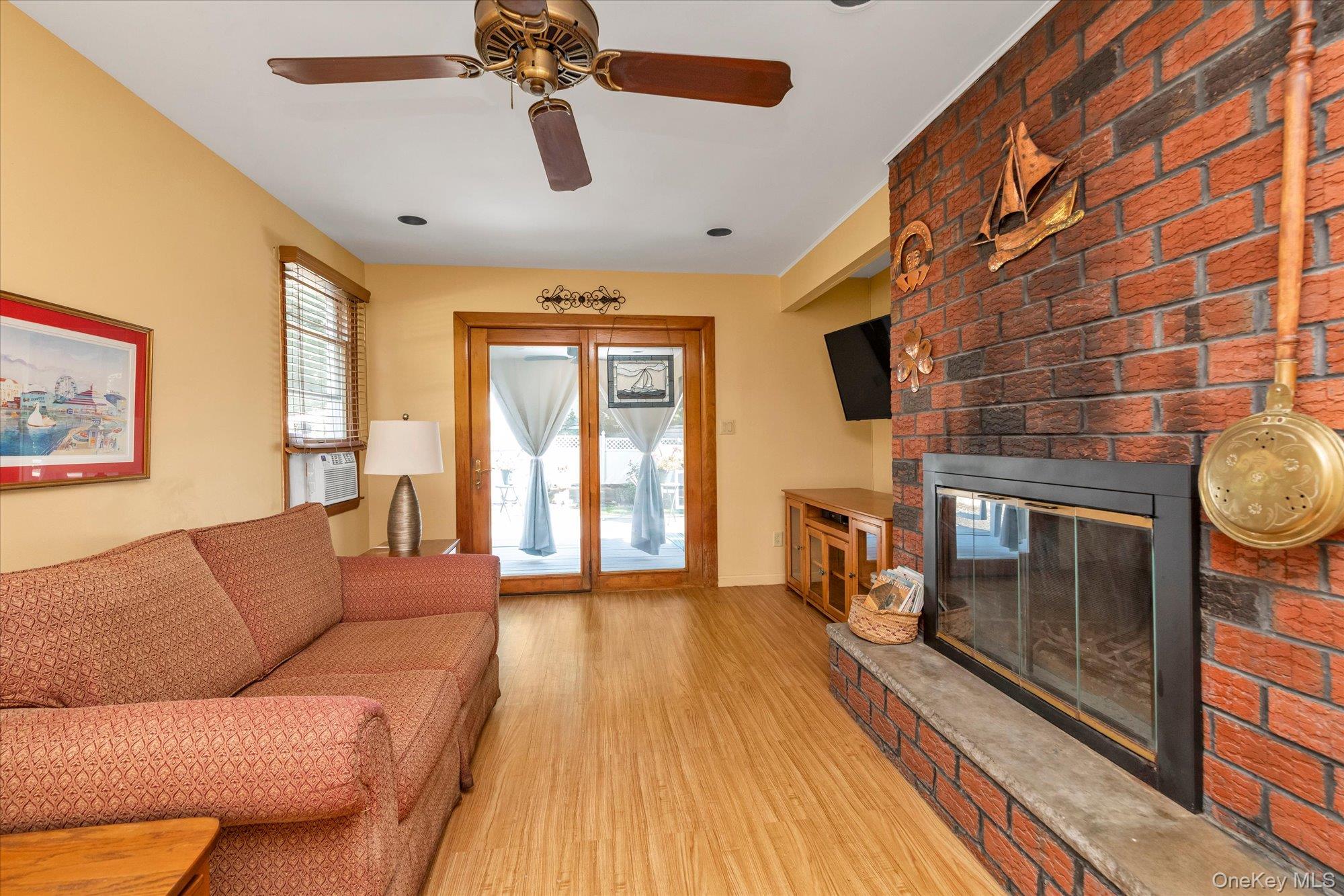 265 Schenck Avenue – For Sale photo 8