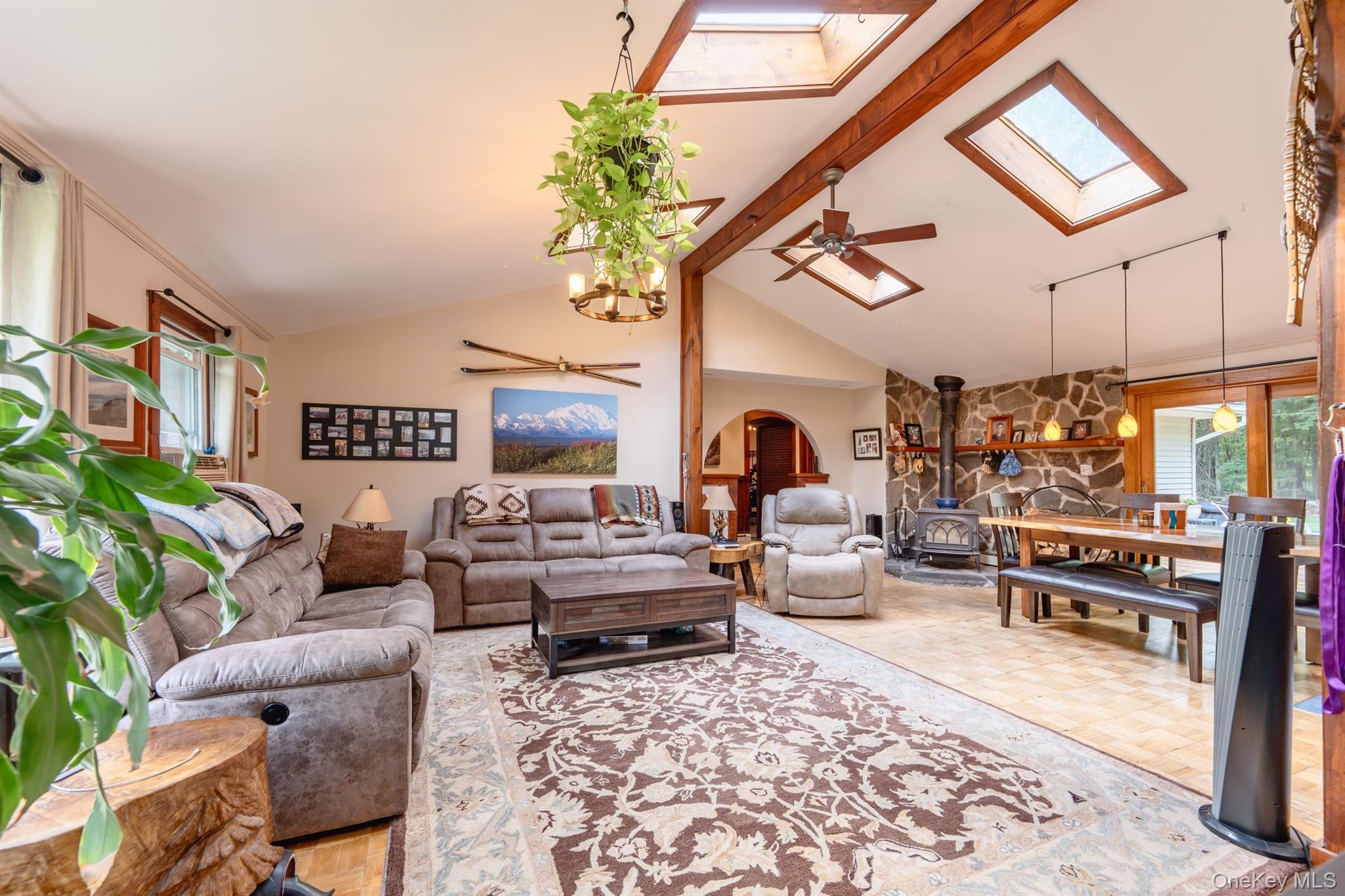 104 Park Place – For Sale photo 7
