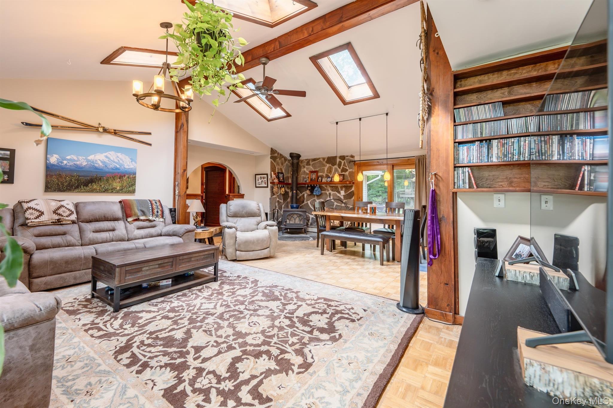 104 Park Place – For Sale photo 6