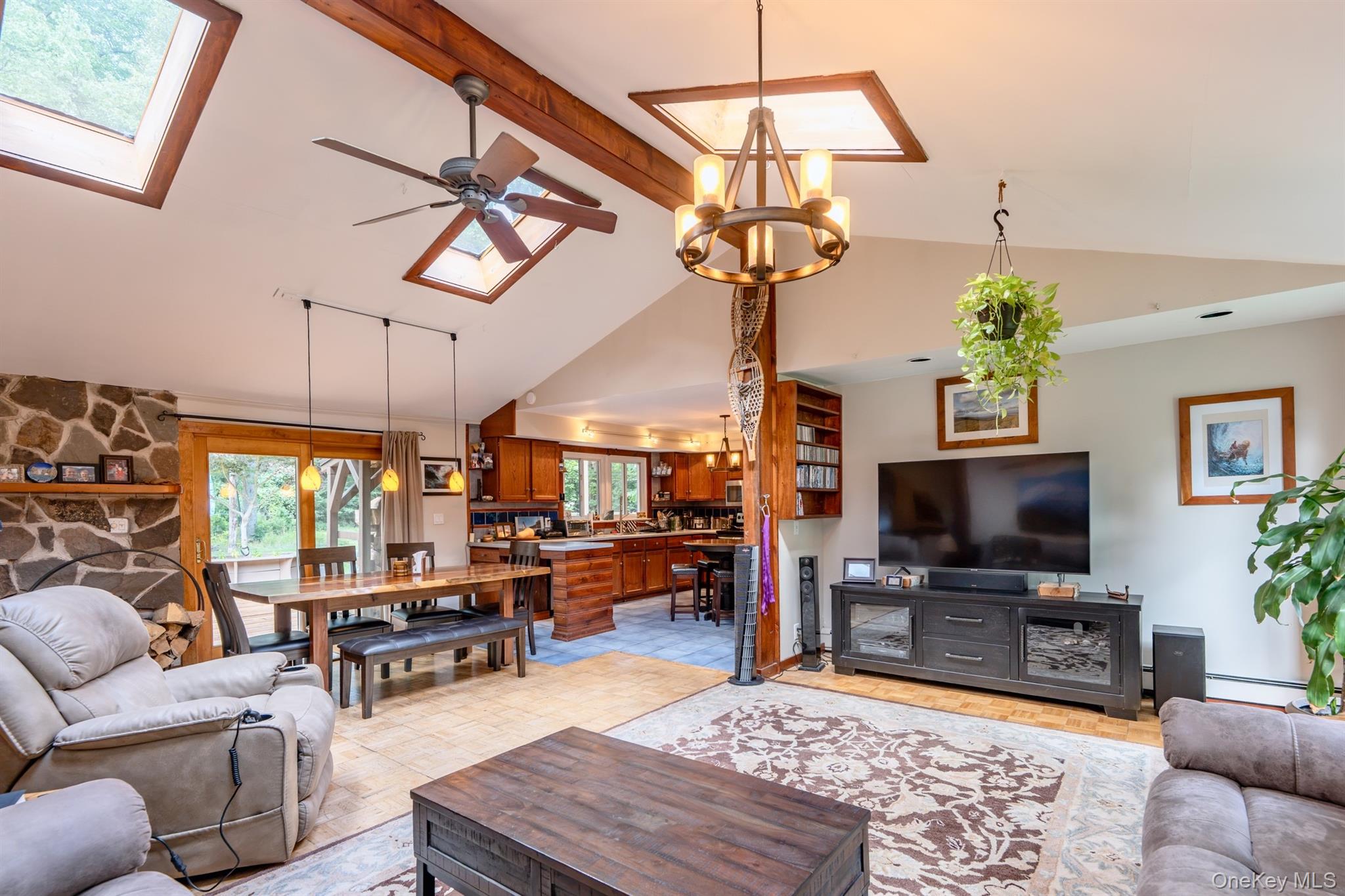 104 Park Place – For Sale photo 8