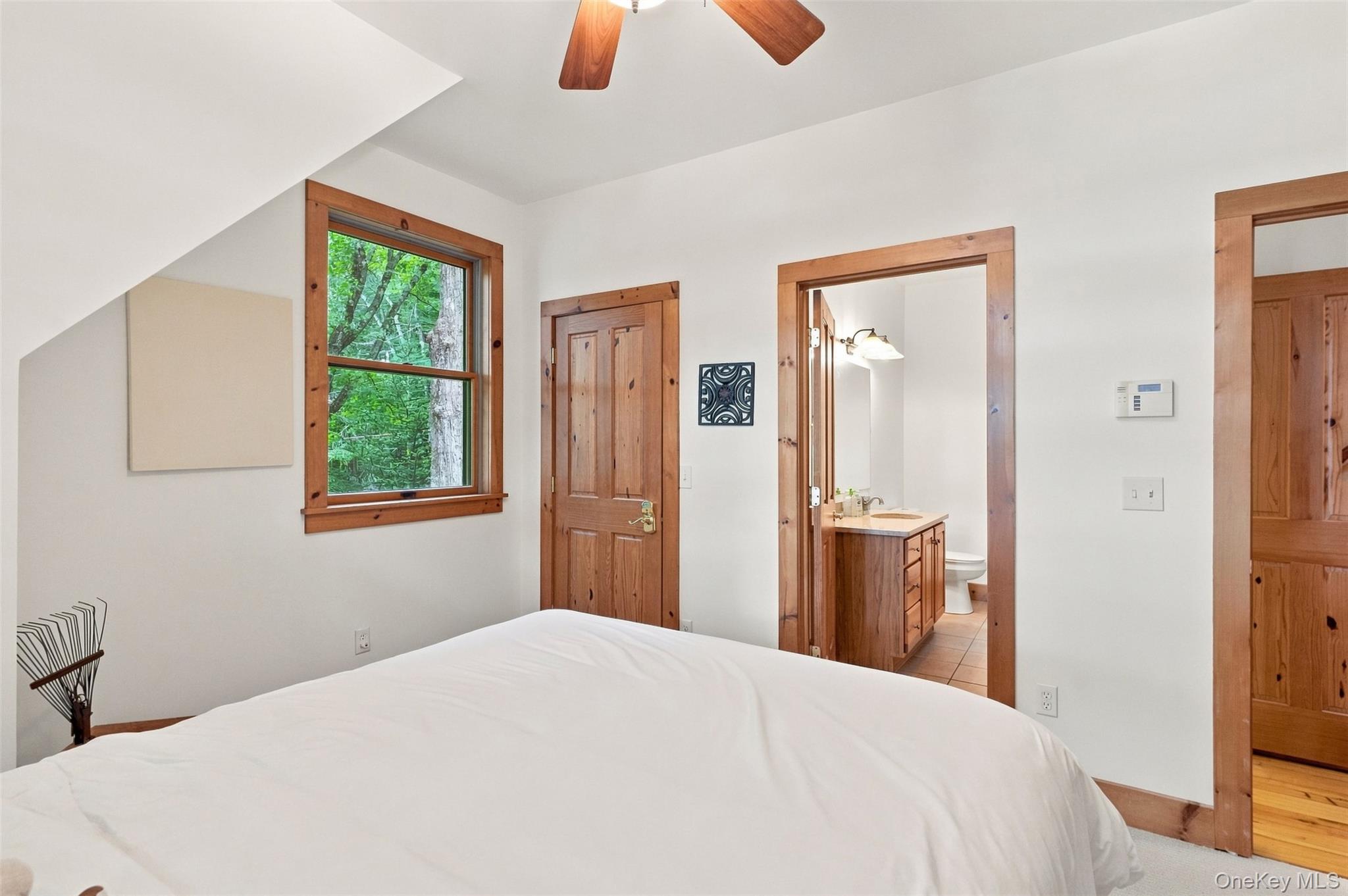 38 Devenoge Drive – For Sale photo 22