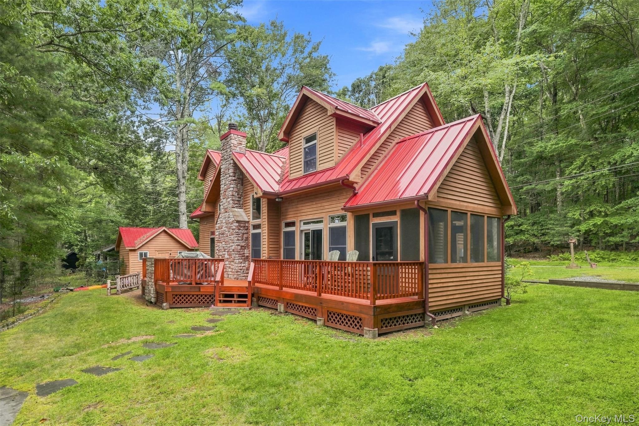 38 Devenoge Drive – For Sale