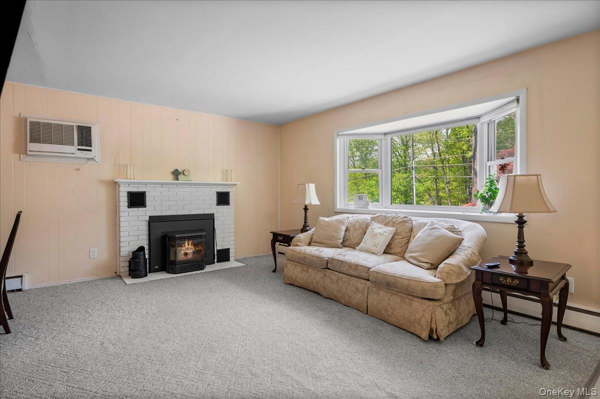 147 Lockwood Road – For Sale photo 4