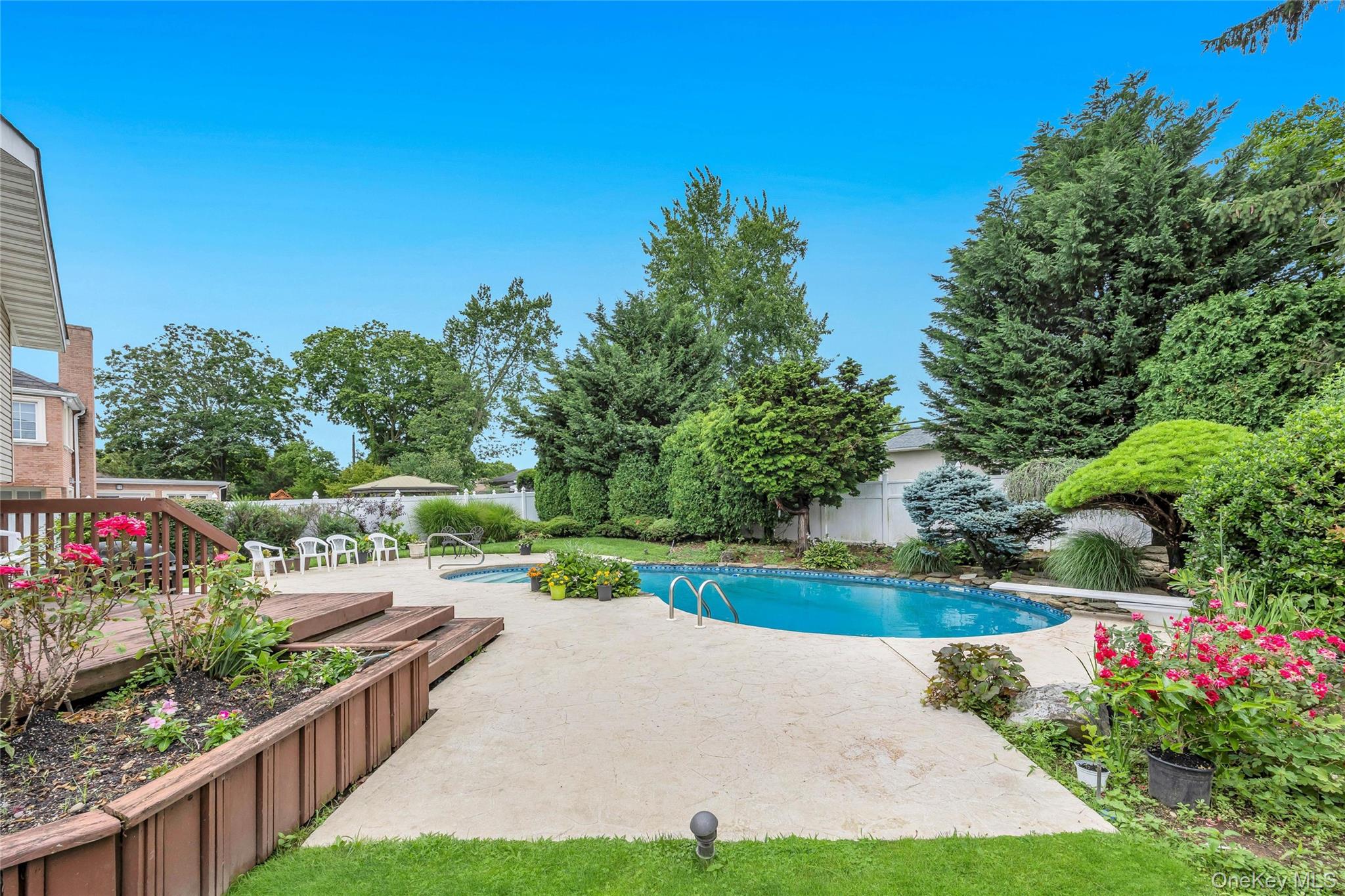 49 Village Drive – For Sale photo 39