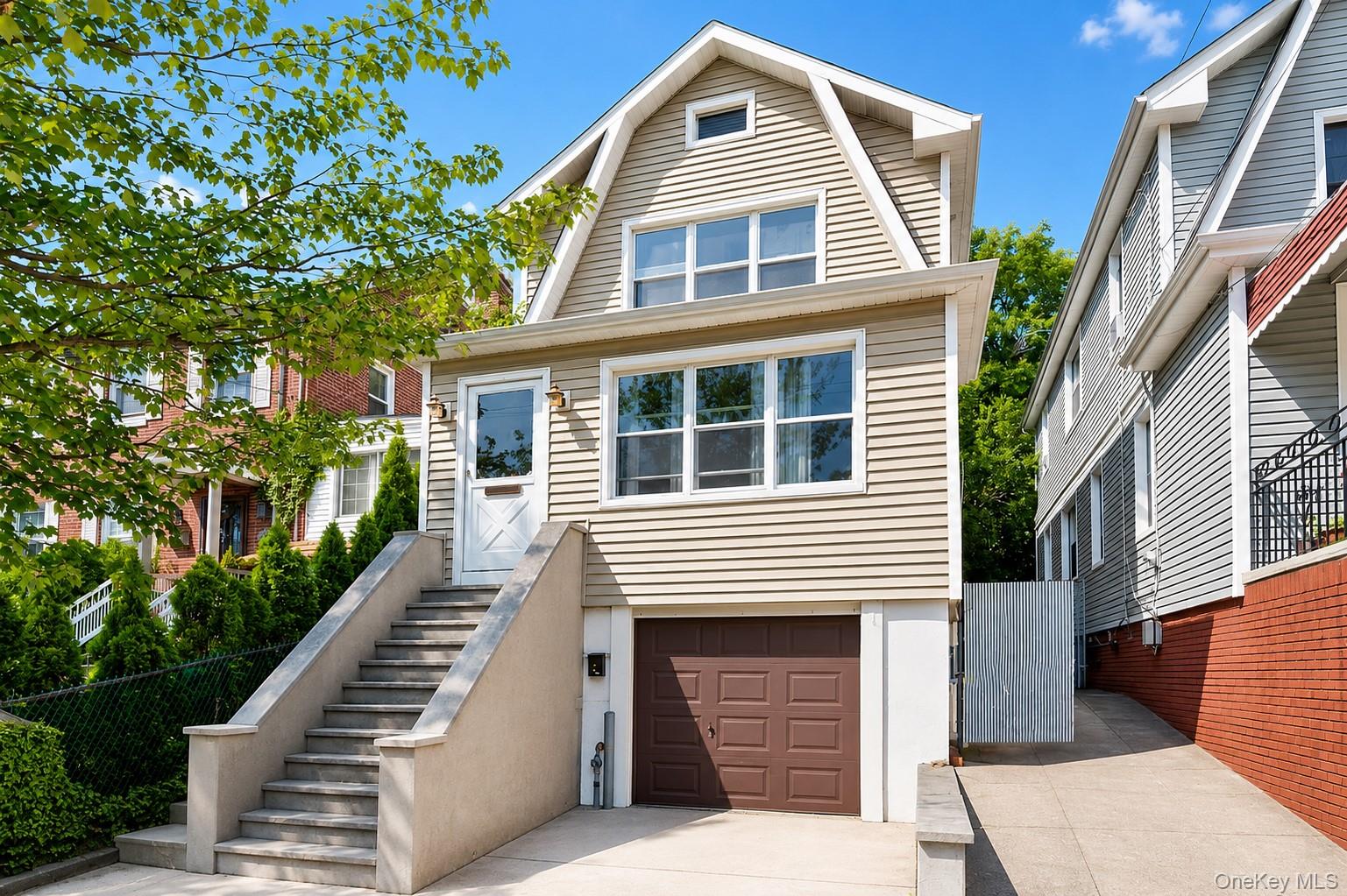 1631 Paulding Avenue – For Sale